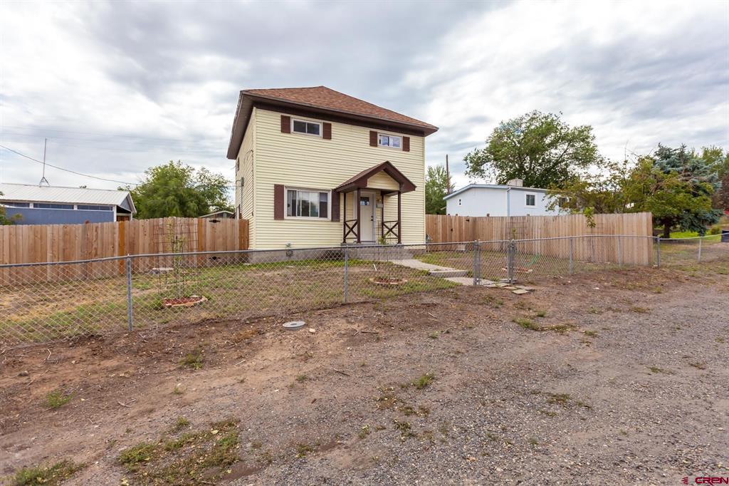 81643 Real Estate Listings Main Image