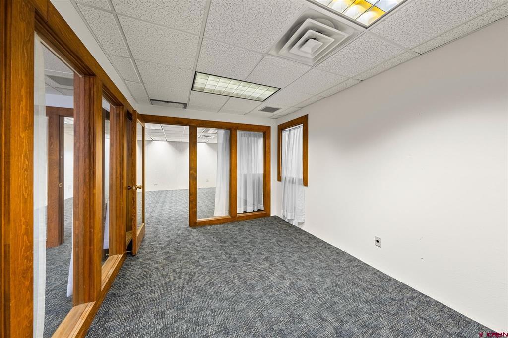 960 E Second Avenue Property Photo 14