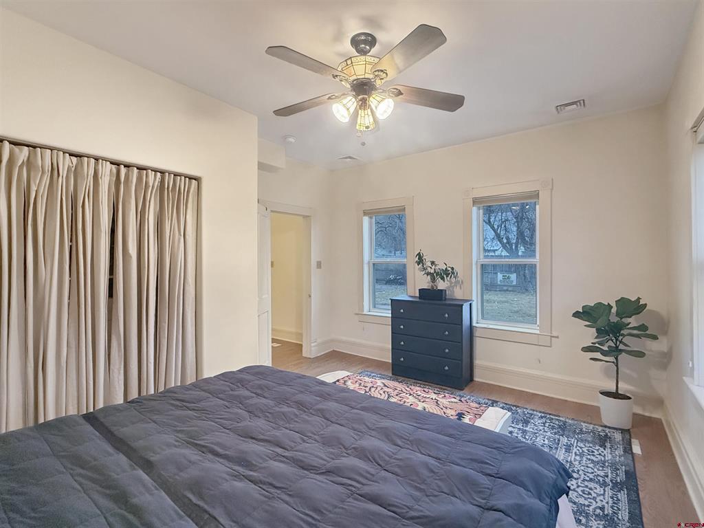 127 Niagara Avenue Property Photo 13