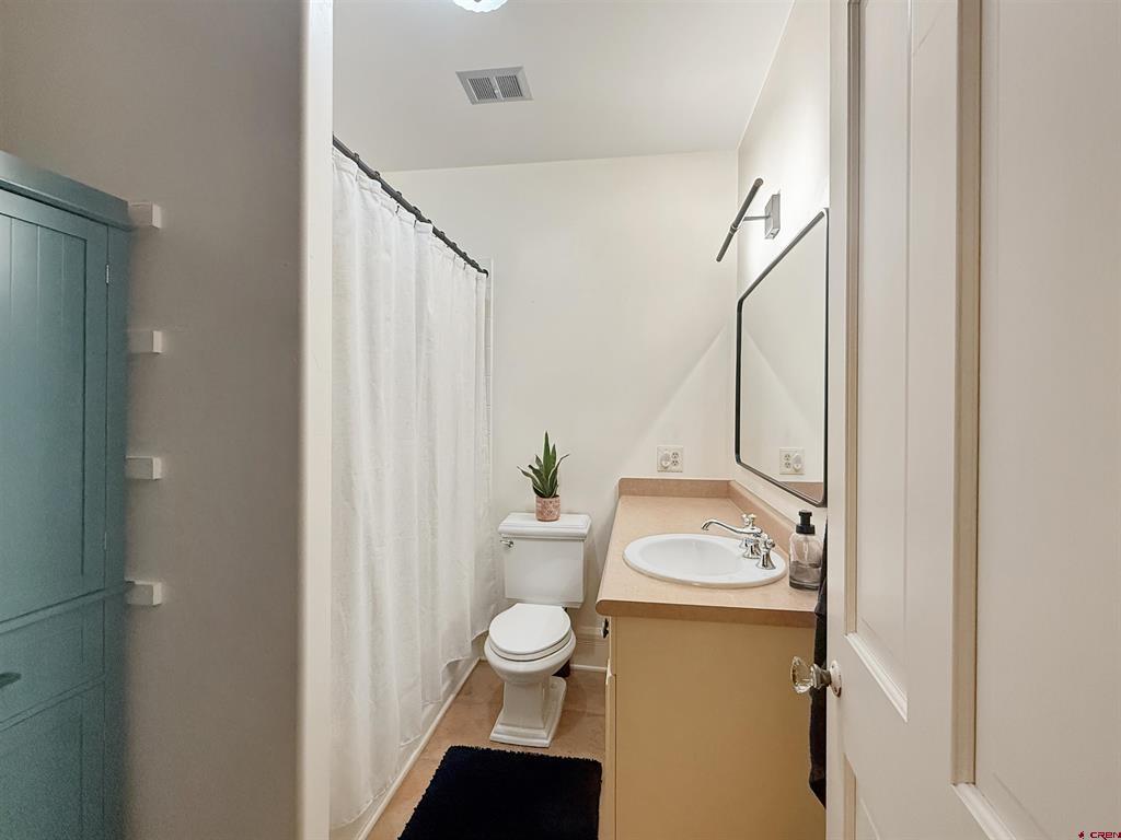 127 Niagara Avenue Property Photo 14
