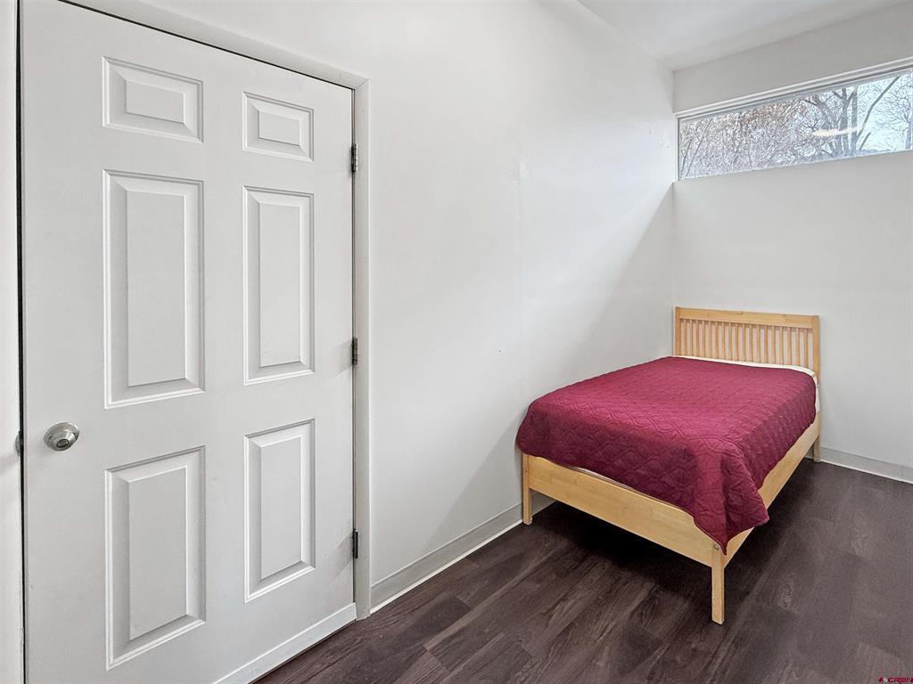 127 Niagara Avenue Property Photo 23