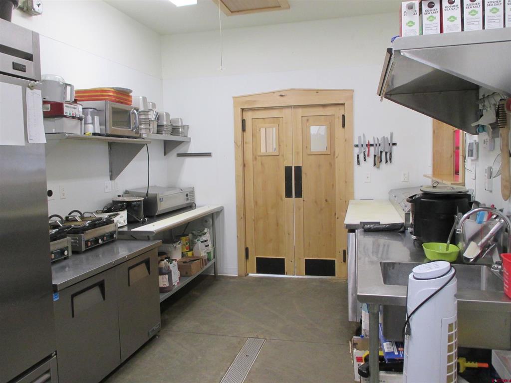 130-a Bluff Street Property Photo 20