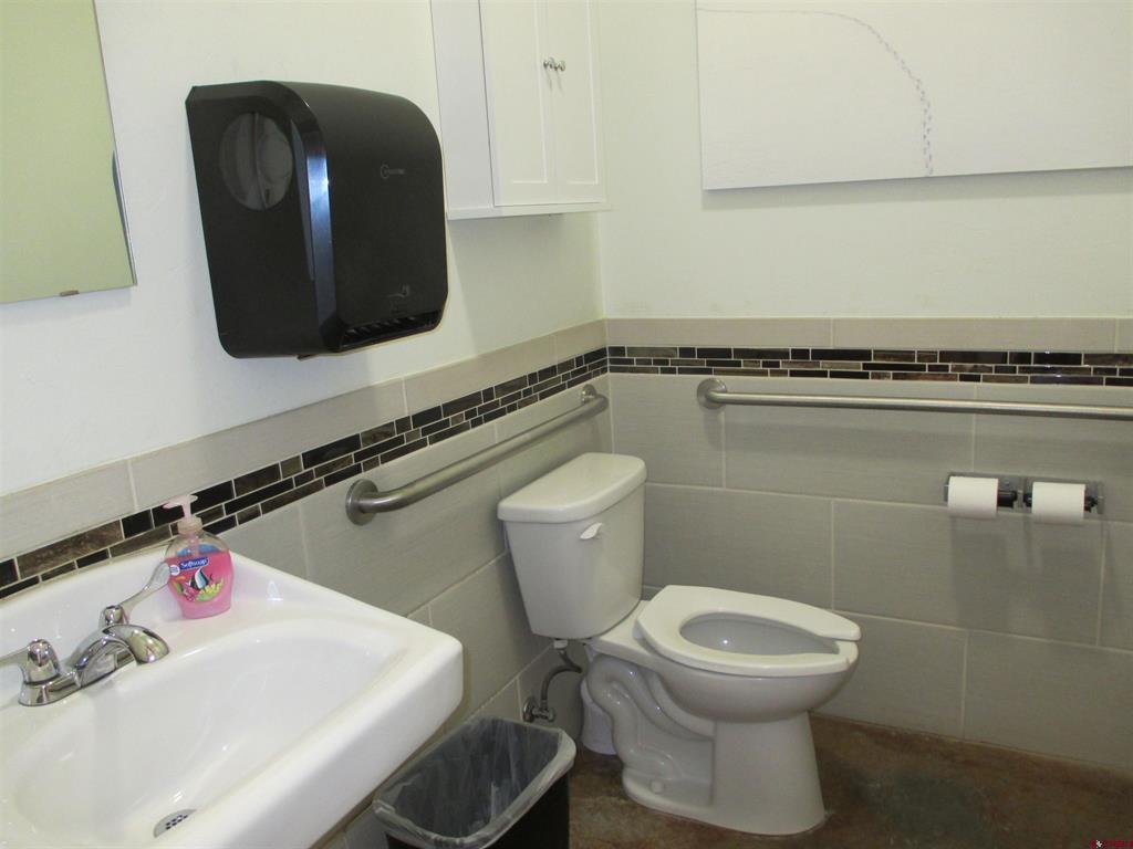 130-a Bluff Street Property Photo 24