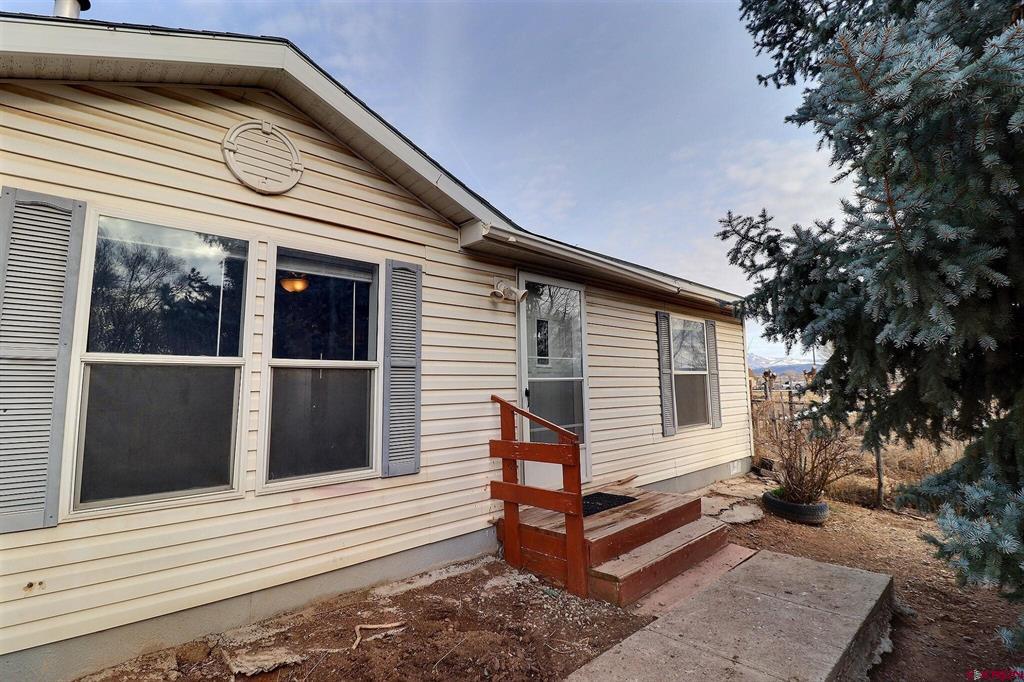 10642 3500 Road Property Photo