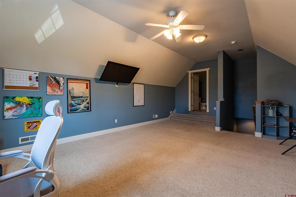 381 Northlake Avenue Property Photo 26