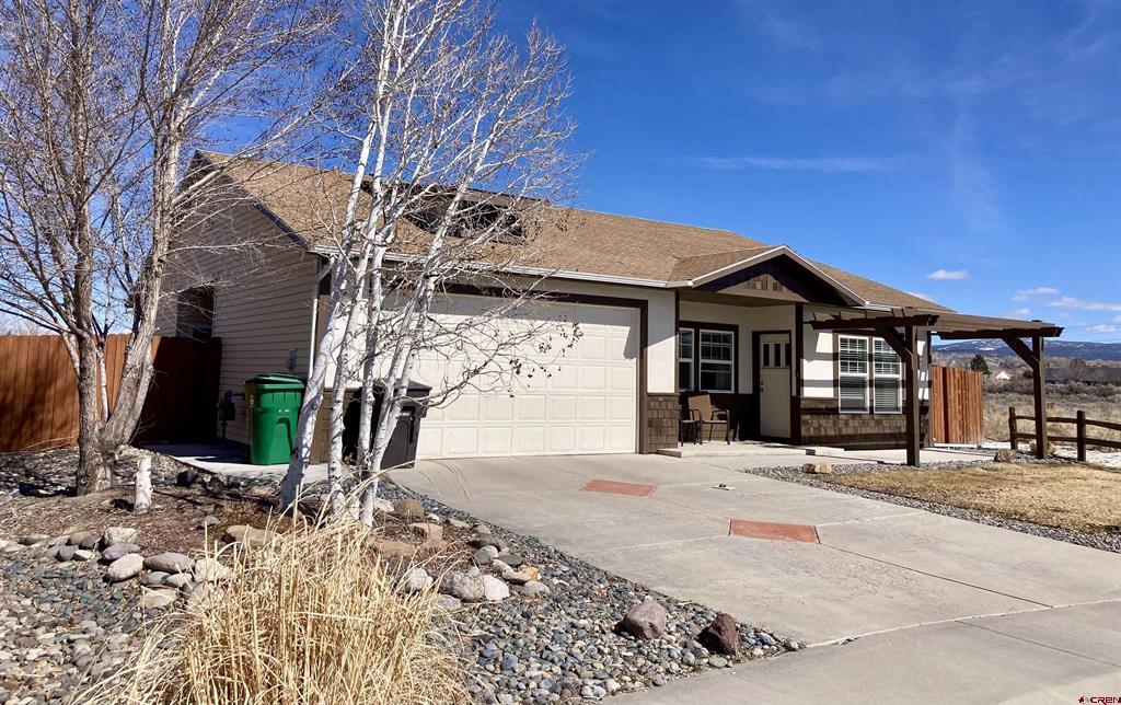 Craftsman Village Real Estate Listings Main Image
