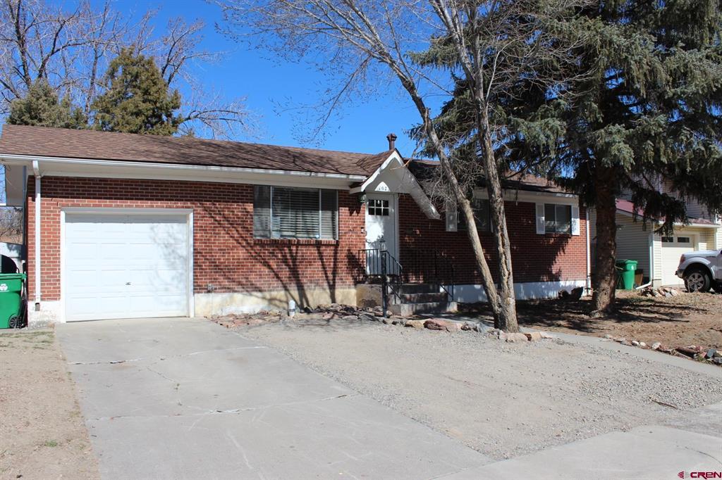 107 Spruce Drive Property Photo
