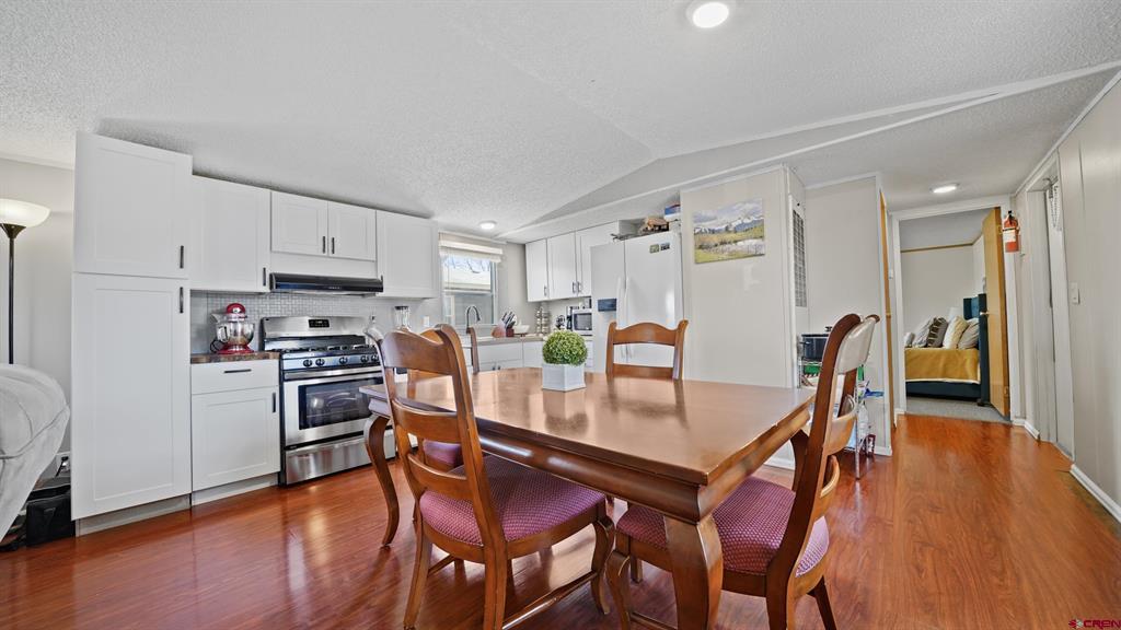 14747 Marine Drive Property Photo 10