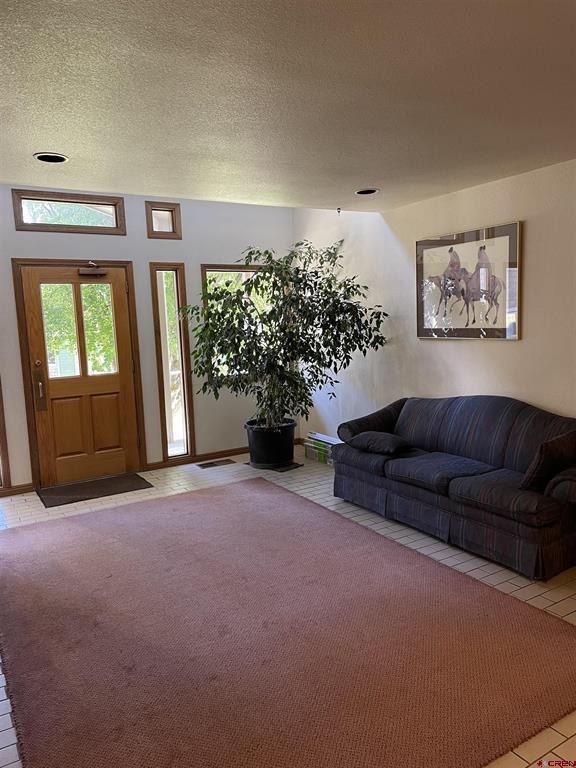 484 Turner Drive Property Photo 3