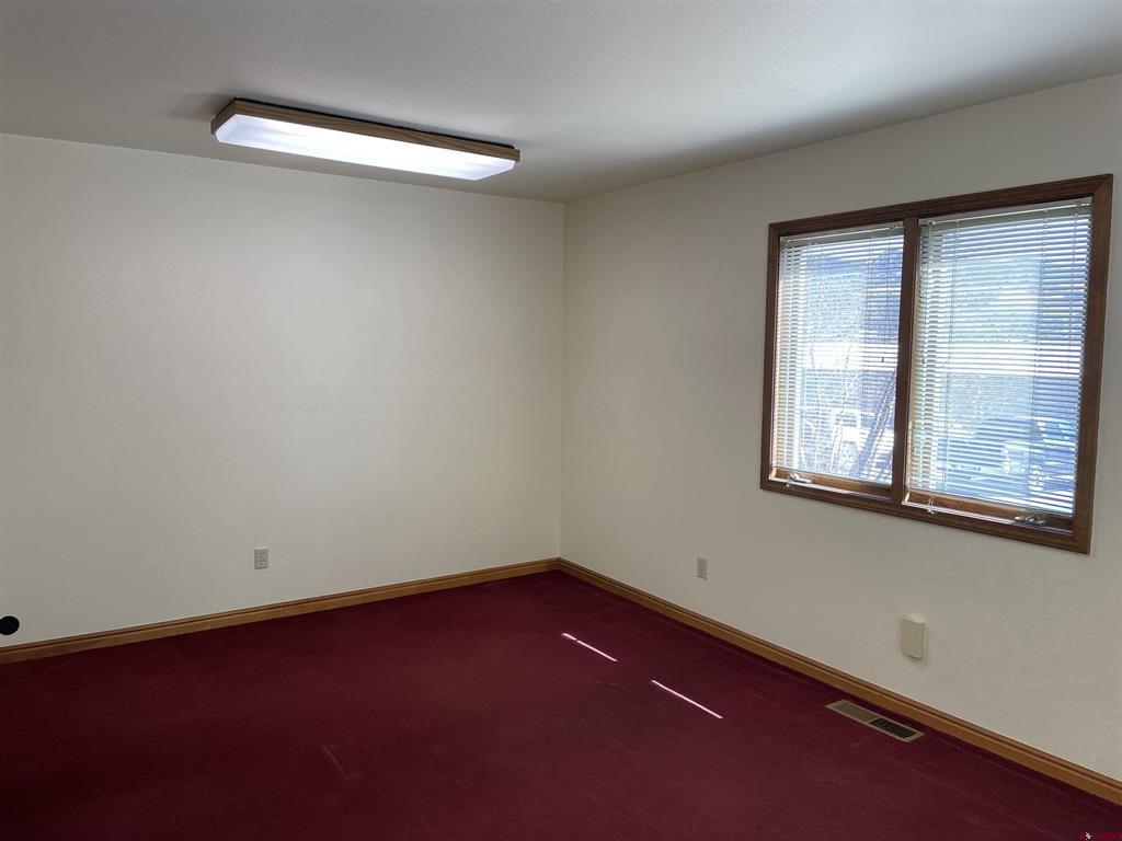 484 Turner Drive Property Photo 12