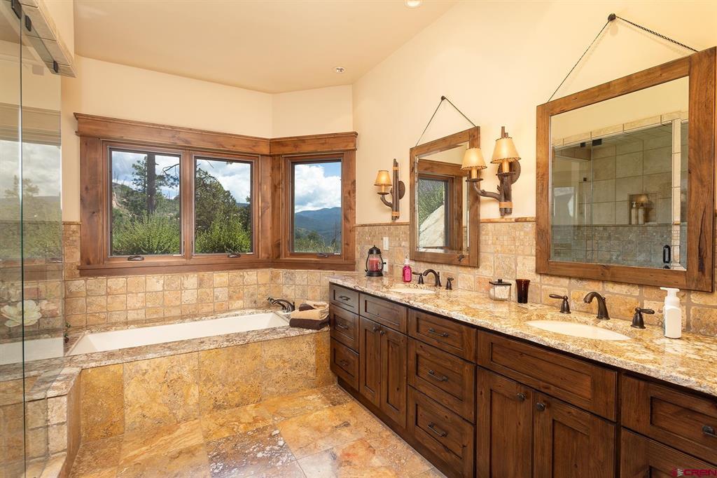 640 Lake View Drive Property Photo 27
