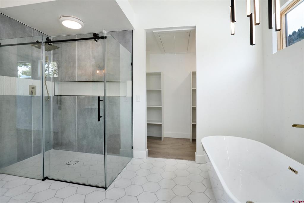 9 Cherub Ct. Property Photo 9