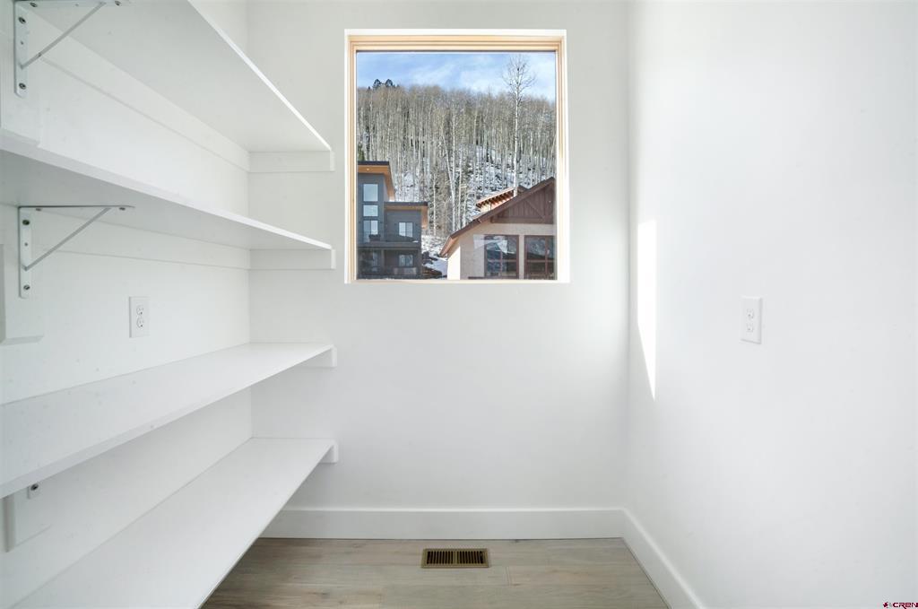 9 Cherub Ct. Property Photo 22