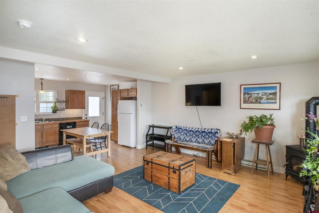 302 Van Tuyl Circle Property Photo