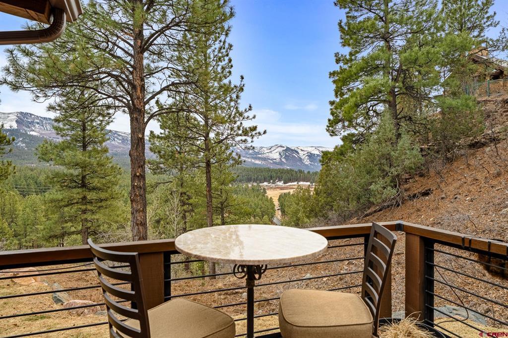 84 Glacier Club Trail Property Photo 34