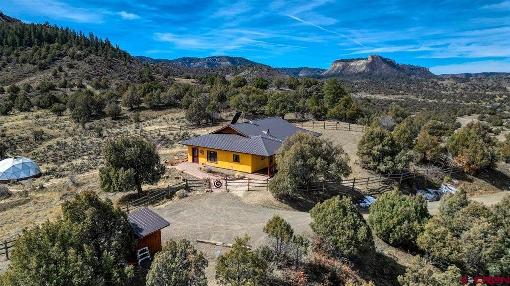 2411 S Rockcliff Circle Property Photo