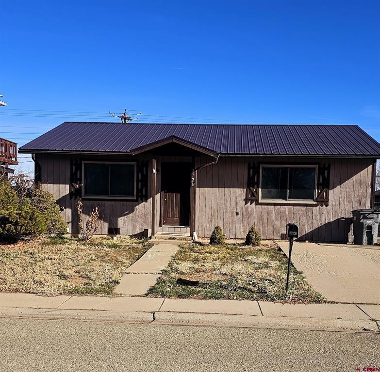 1726 Aldridge Road Property Photo 1