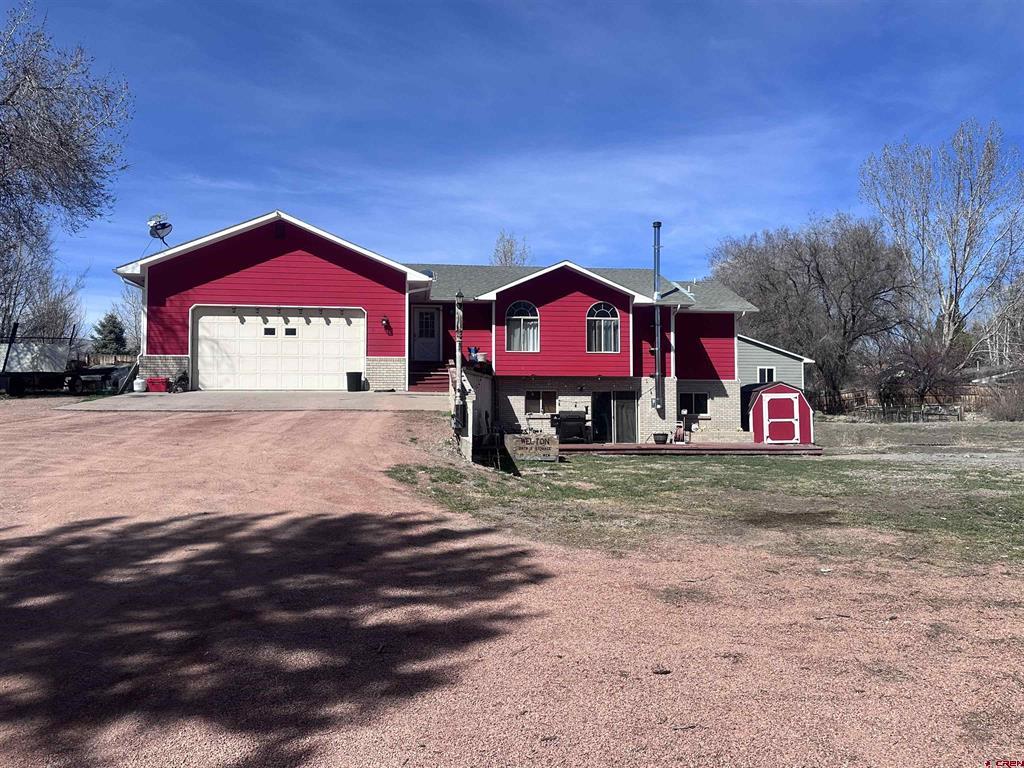 1220 Main Street Property Photo