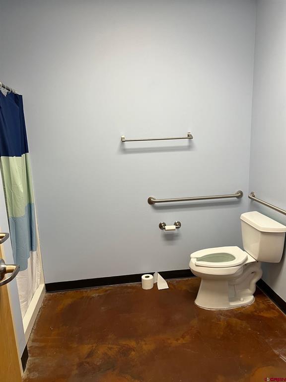 555 Rivergate Lane Property Photo 8