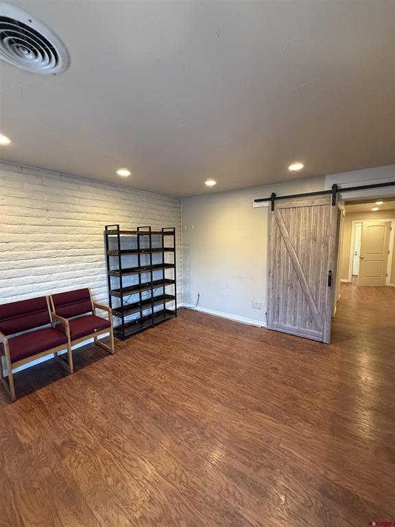 105 S Mesa Property Photo 8