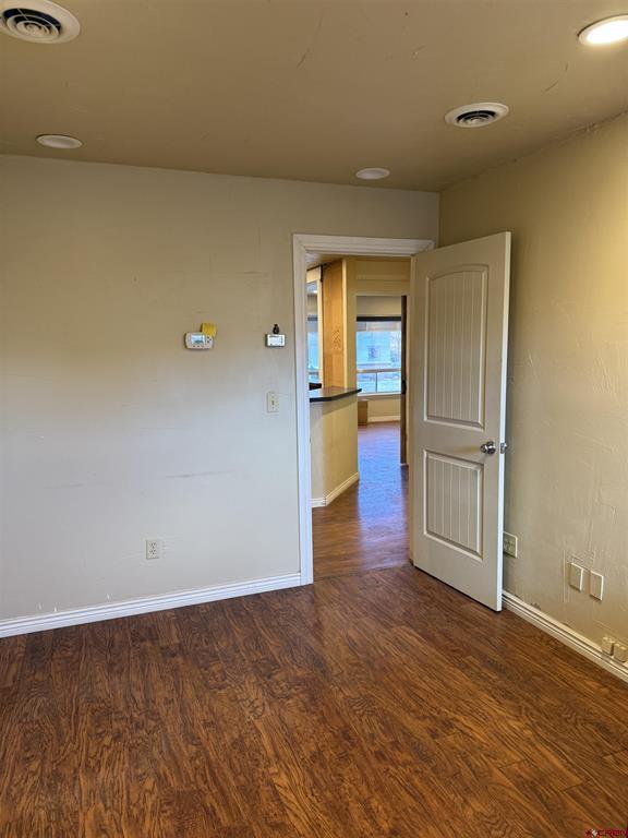 105 S Mesa Property Photo 16