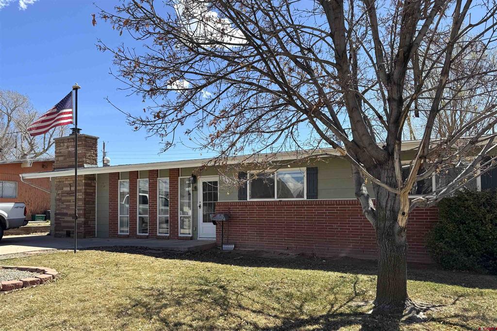 623 Baker Avenue Property Photo 1