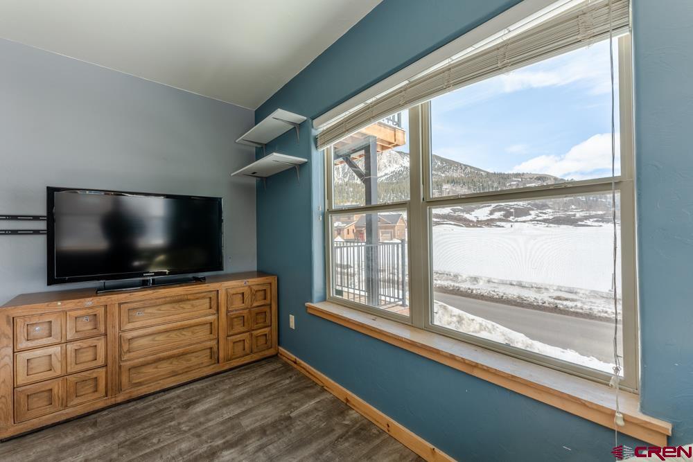 180 S Avion Drive Property Photo 17