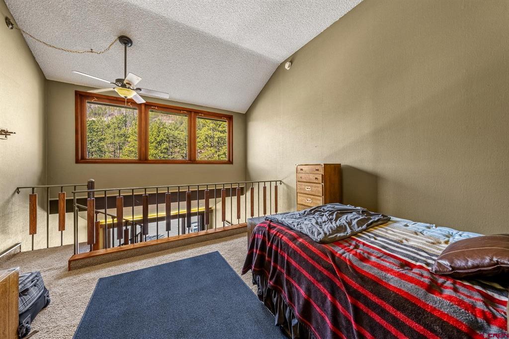 314 N Tamarron Drive Property Photo 13