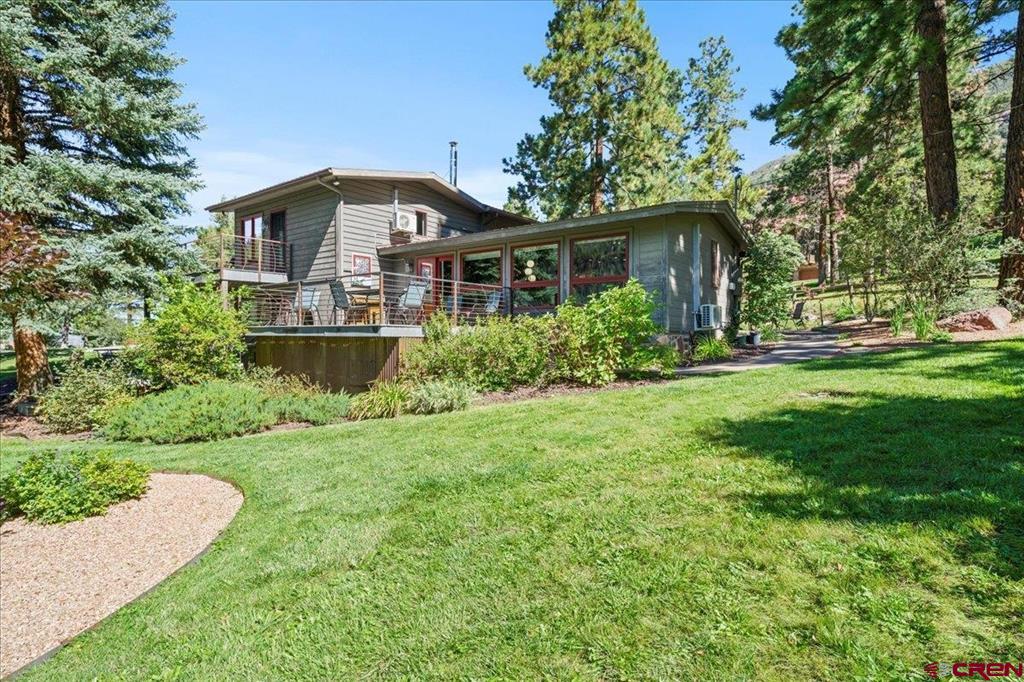 295 Redstone Road Property Photo 4