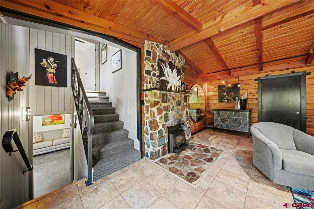295 Redstone Road Property Photo 13