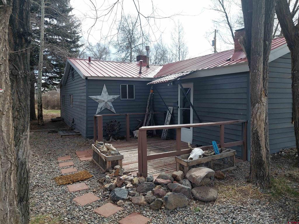 420 Penasco Street Property Photo 1