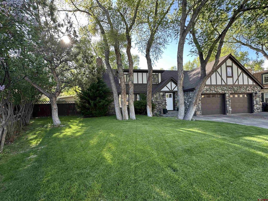 6 Mountain View Place Property Photo 2