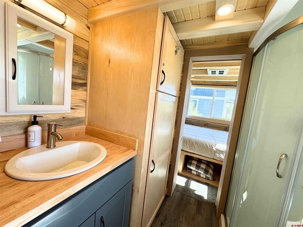 22130 6850 Road Property Photo 7