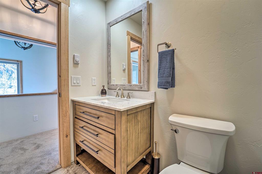 1503 Oak Street Property Photo 14