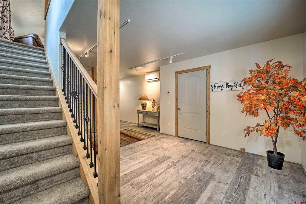 1503 Oak Street Property Photo 15