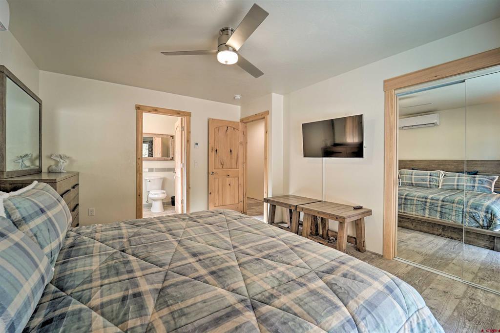 1503 Oak Street Property Photo 28