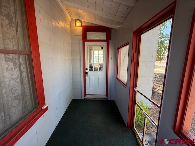 638 N Cascade Avenue Property Photo 3