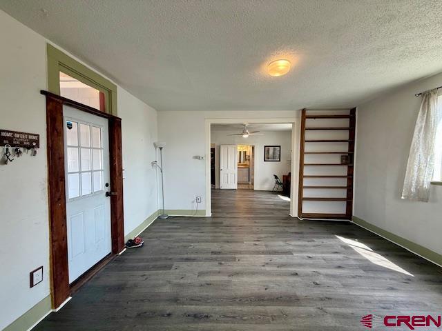 638 N Cascade Avenue Property Photo 5