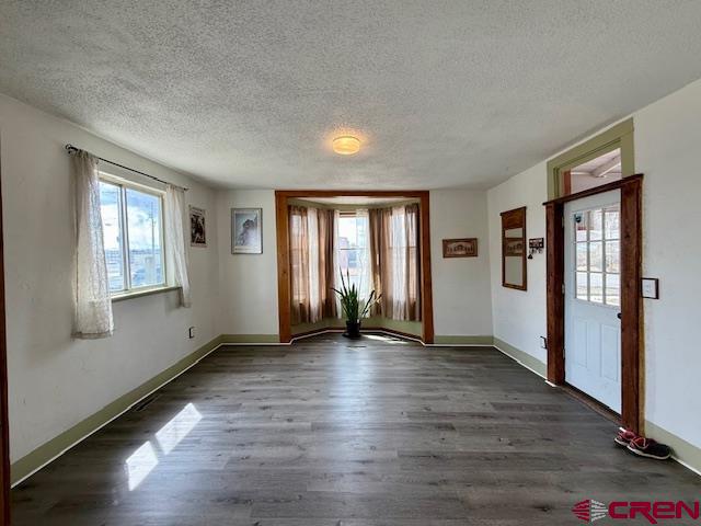 638 N Cascade Avenue Property Photo 6