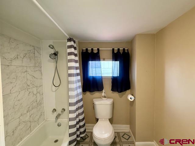 638 N Cascade Avenue Property Photo 13