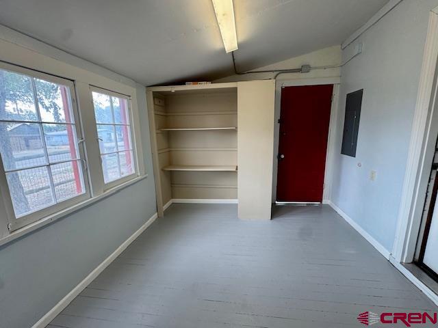 638 N Cascade Avenue Property Photo 21