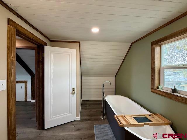 638 N Cascade Avenue Property Photo 31