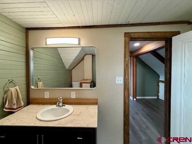 638 N Cascade Avenue Property Photo 34