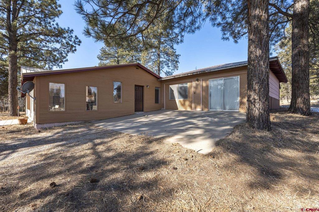1129 Meadow Road Property Photo 8