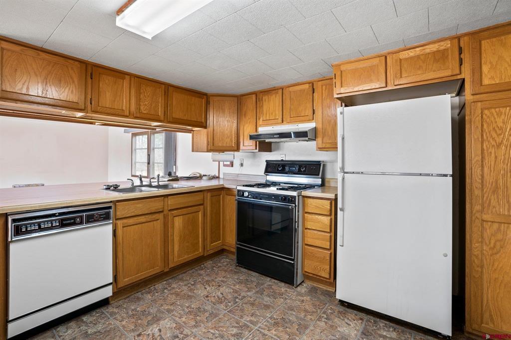 1129 Meadow Road Property Photo 19
