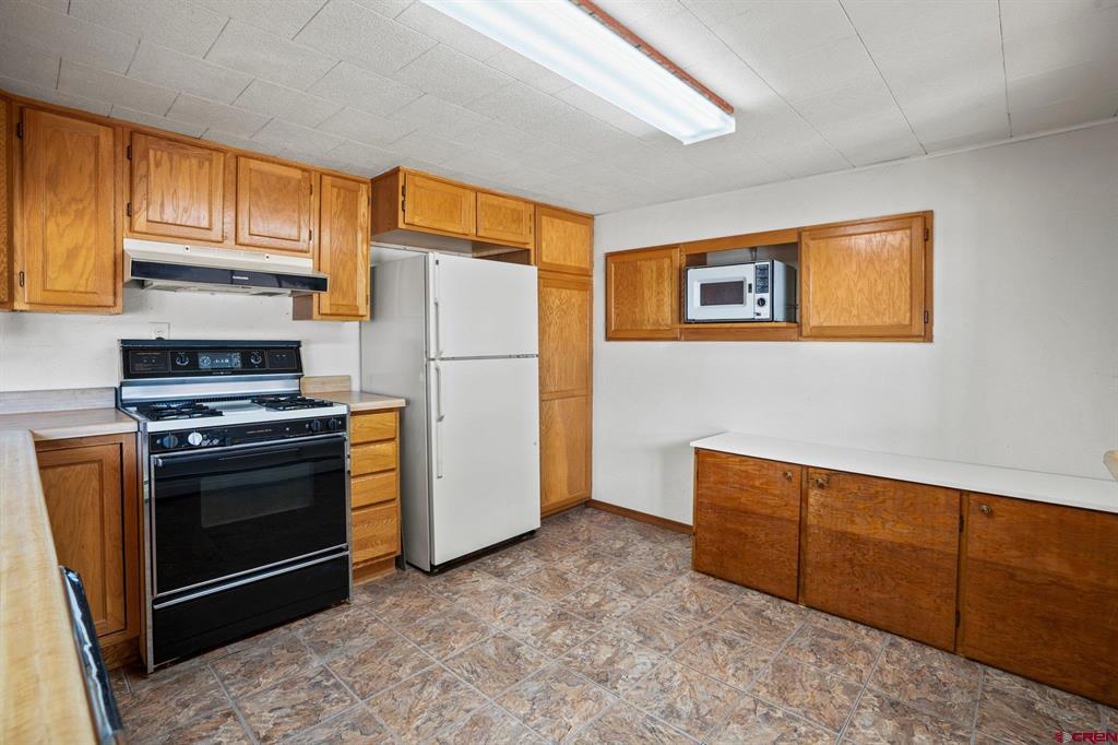 1129 Meadow Road Property Photo 20