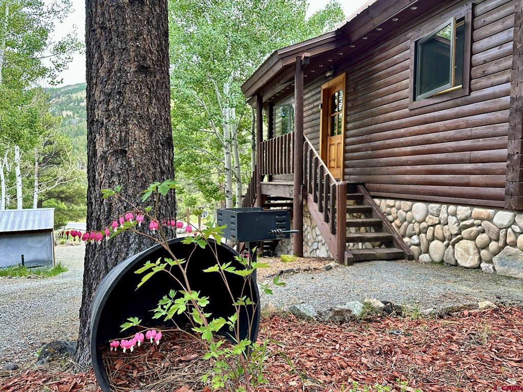 1415 And 1425 N Highway 149 Property Photo 4
