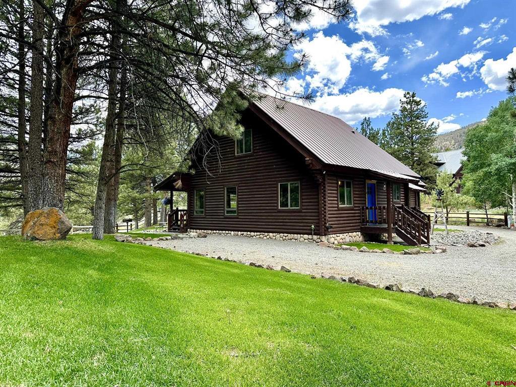 1415 And 1425 N Highway 149 Property Photo 5
