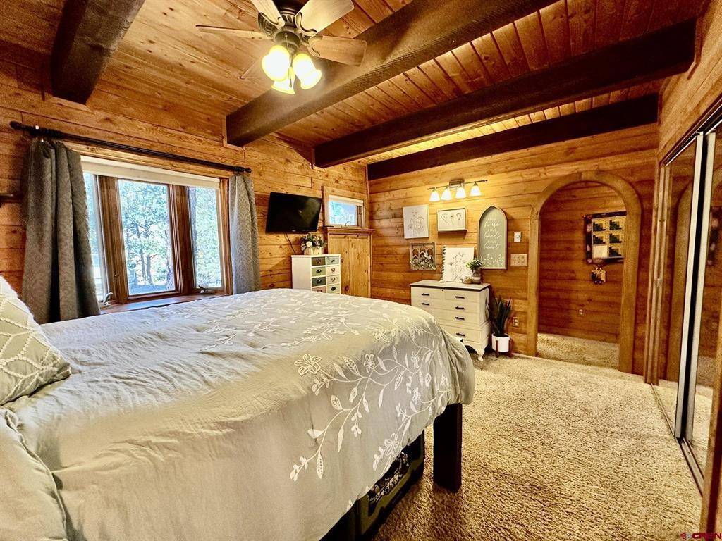 1415 And 1425 N Highway 149 Property Photo 17