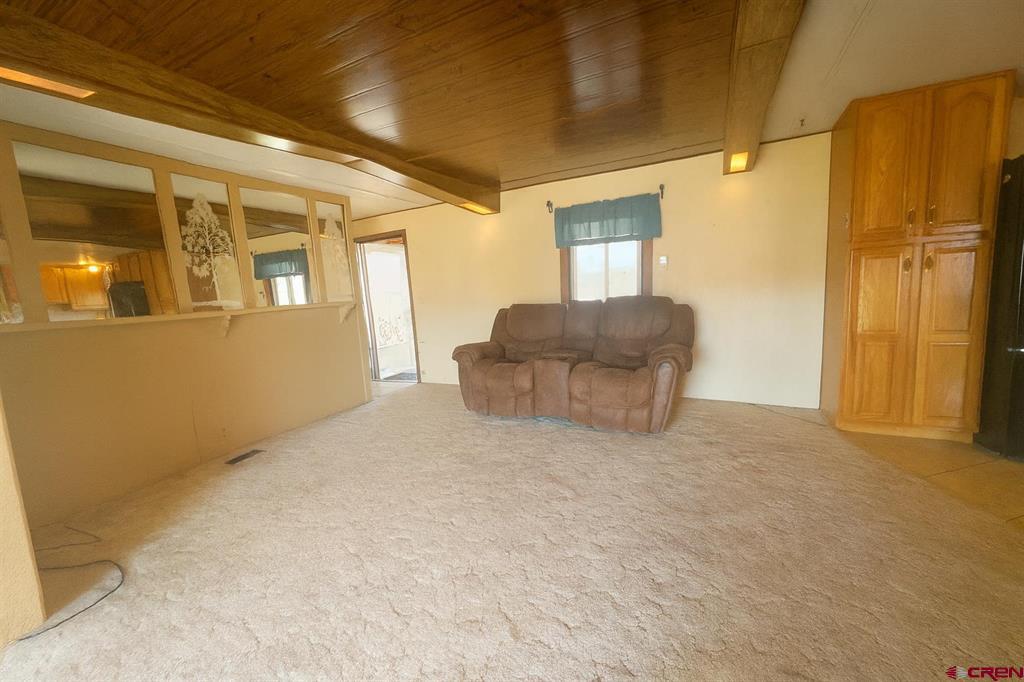 94 Eagles Place Property Photo 16
